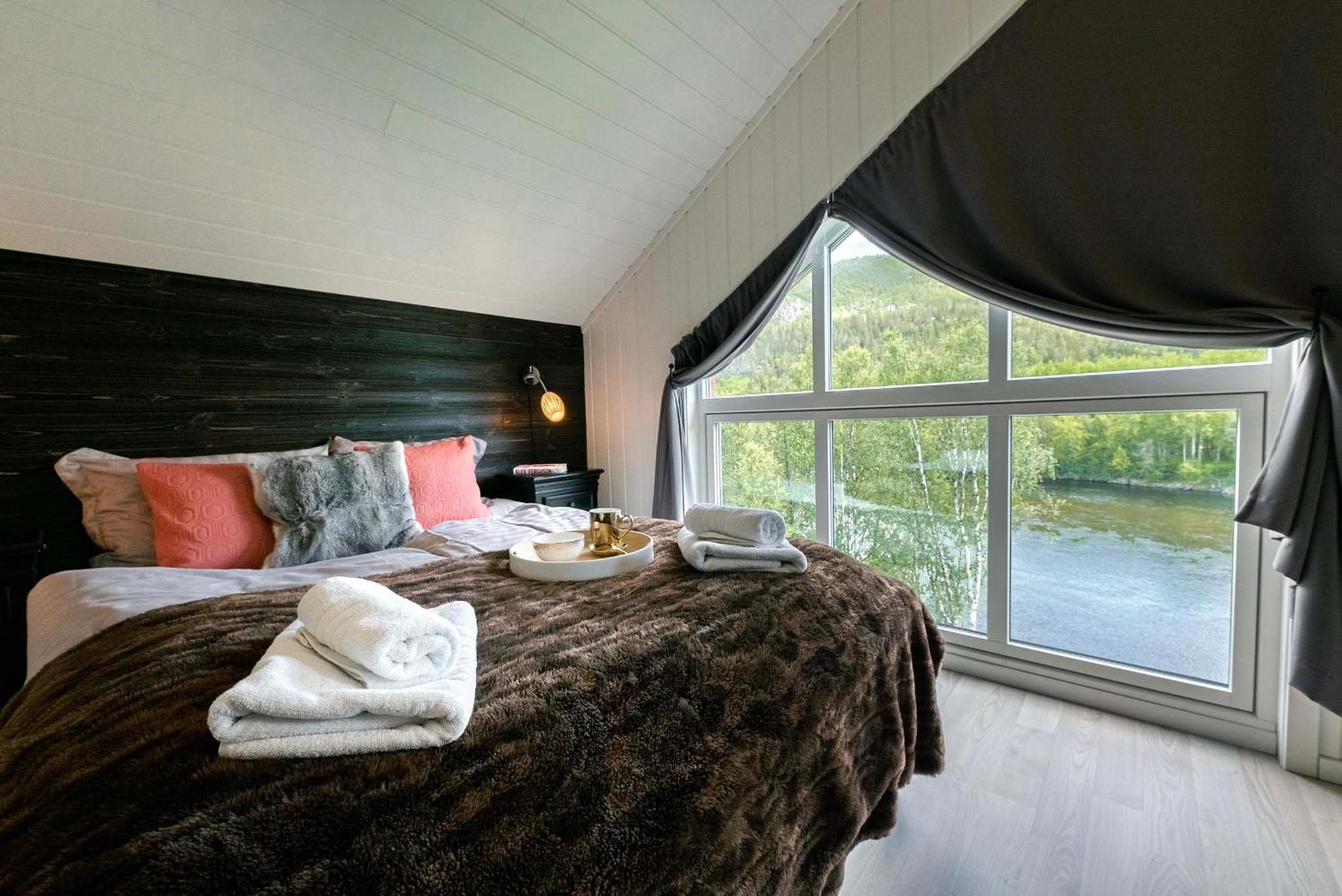 Reisa Lodge Storslett Экстерьер фото